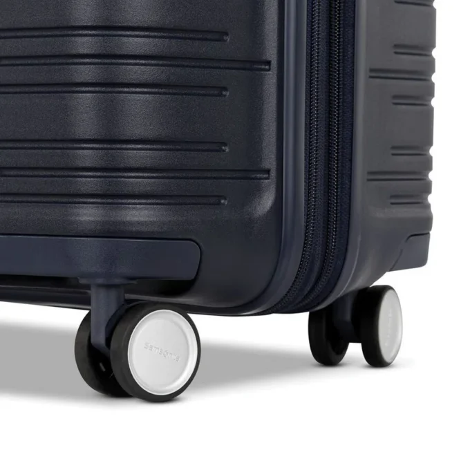 Valiză de mână cu carcasă rigidă Elevation™ Plus Valiză de mână cu carcasă rigidă Elevation™ Plus