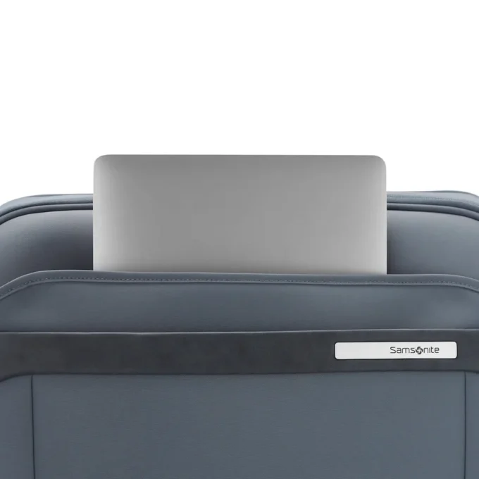 Valiză de mână globală cu roți Elevation™ Plus softside