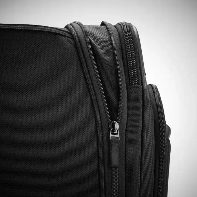 Valiză rotativă extensibilă Samsonite Pro Large Valiză rotativă extensibilă Samsonite Pro Large